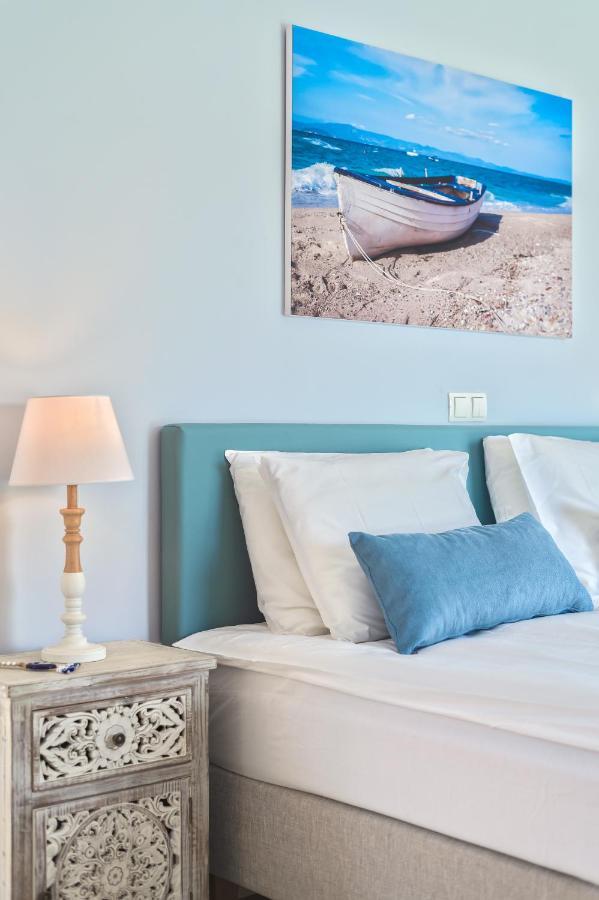 Celestine Suites Kolymbari Esterno foto